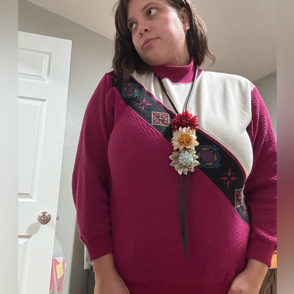 🌺 Bolo Tie 🌺